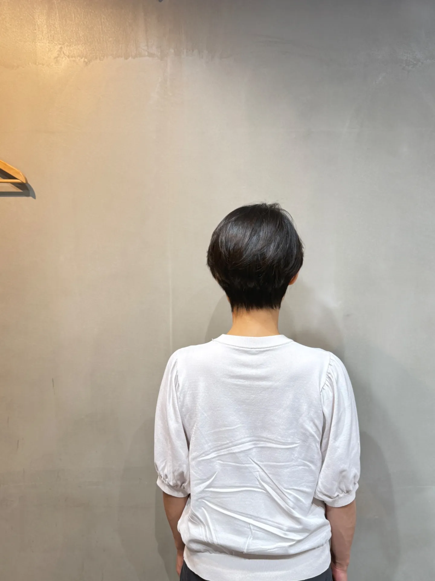 大人の魅力を引き出す。40代・50代・60代のハンサムショートヘア|一宮町美容室shiroバック