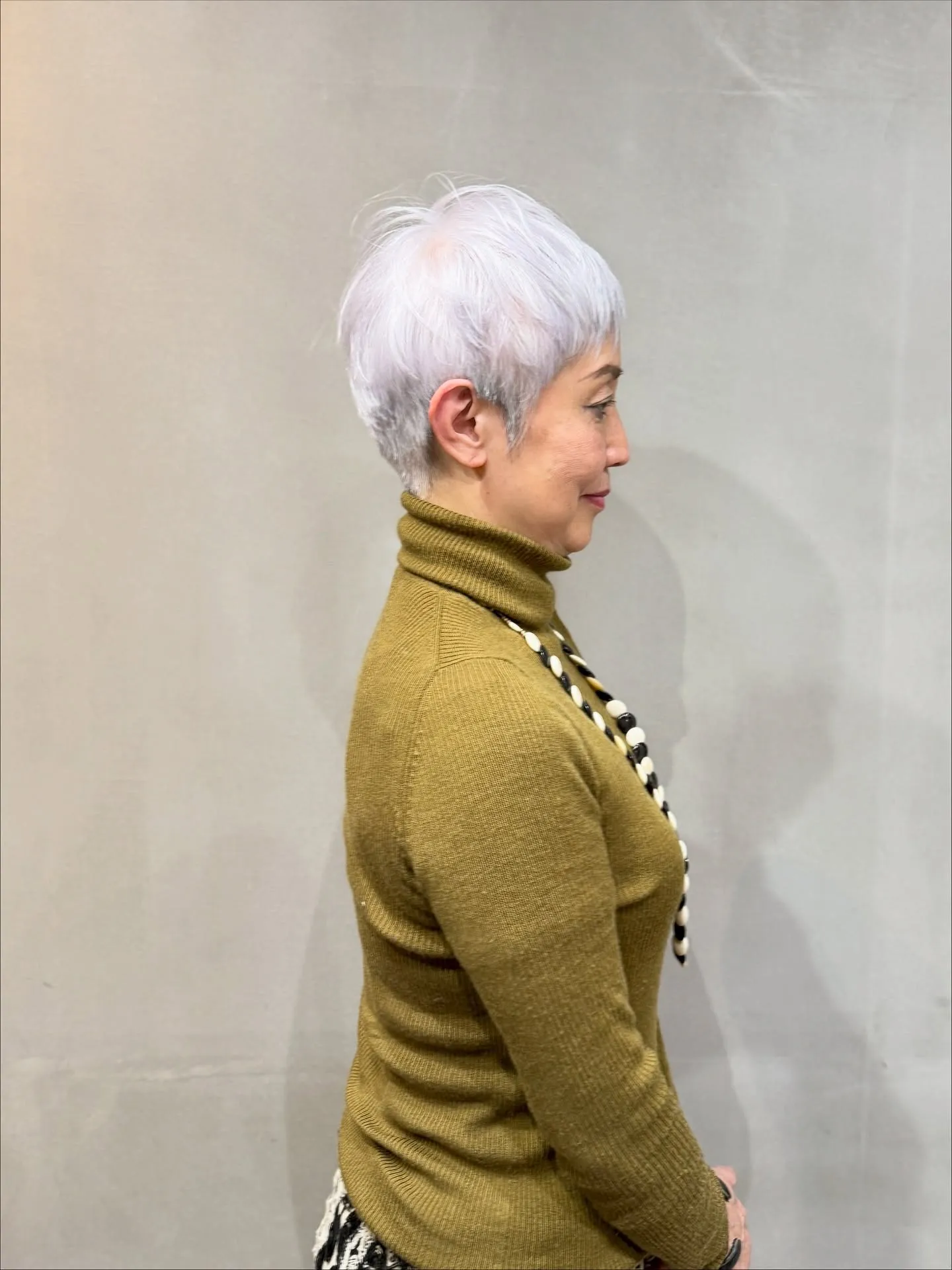 凛とした輝きを放つ。