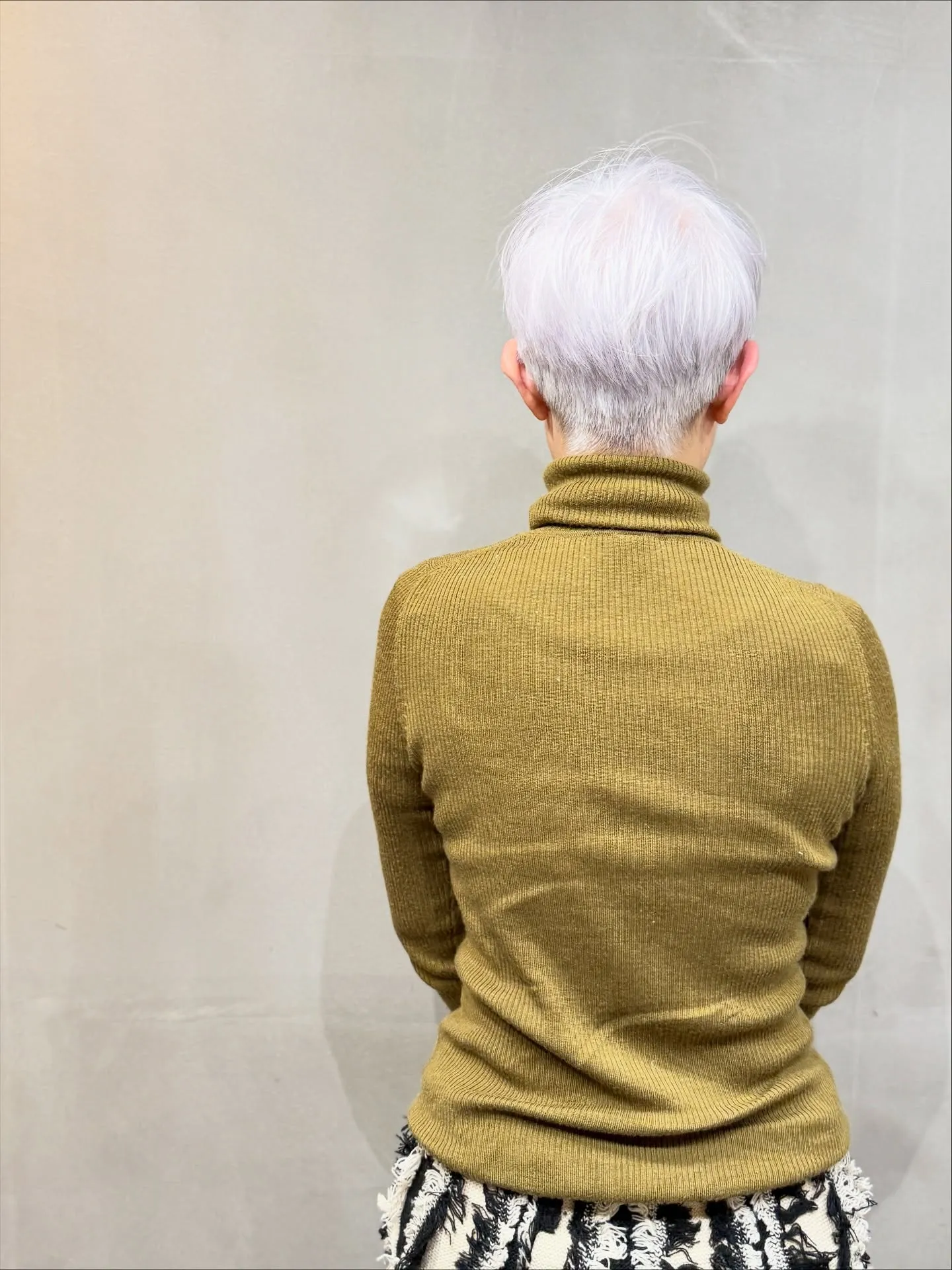 凛とした輝きを放つ。